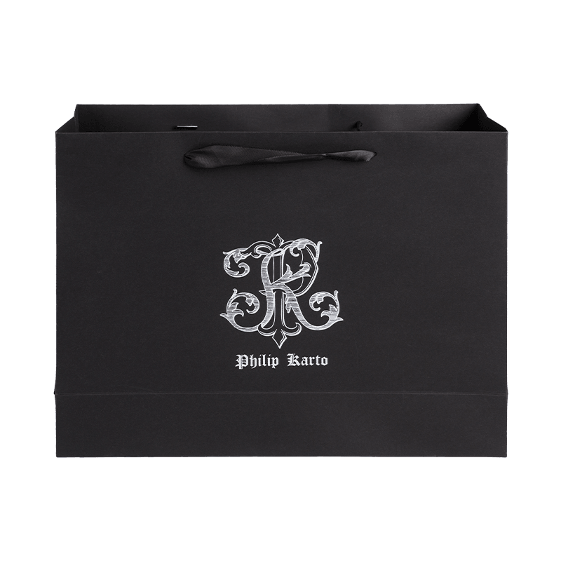 Sacs à provisions biodégradables adaptés aux besoins du client par sac en papier de luxe sacs-cadeaux noirs mats avec la poignée